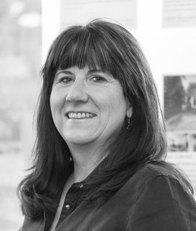 Jenni Howell