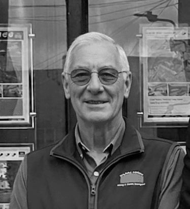 Robert Senior